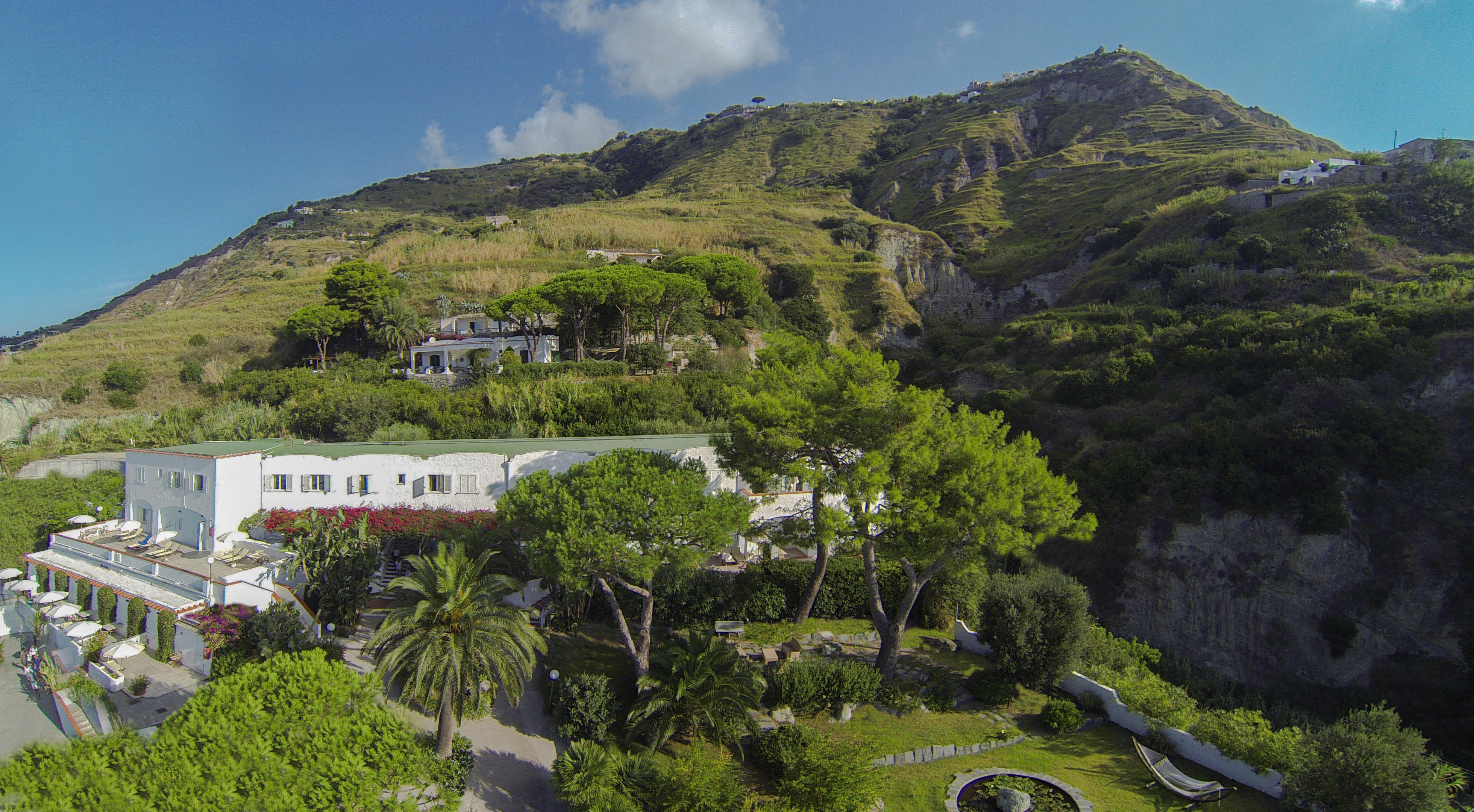Hotel Borgo Romantica - & 4*