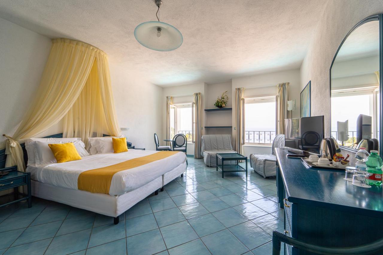 Borgo Romantica - & Hotel 4*