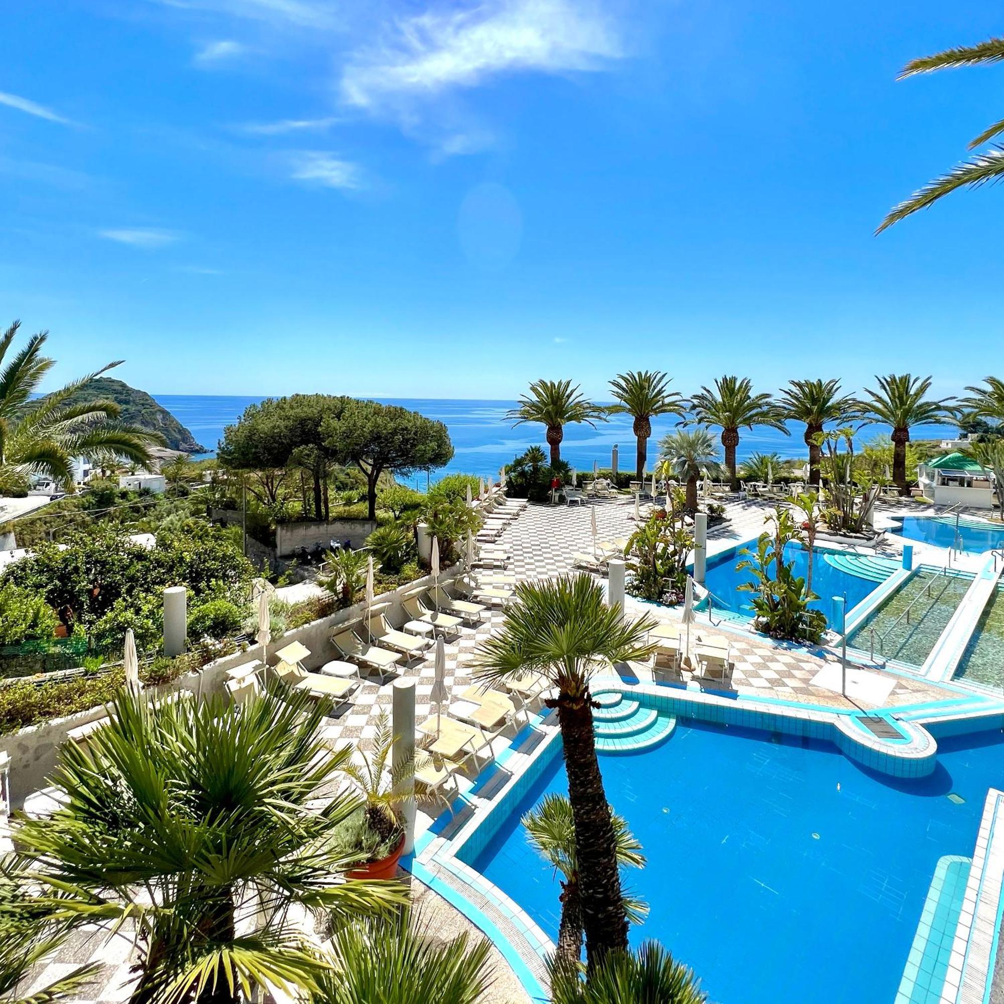 Hotel Borgo Romantica - &